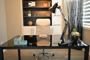 Le bureau, une première pièce souvent facile à vider