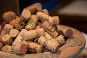 Une cave peut aussi vous motiver à conserver vos vins, si cela vous passionne