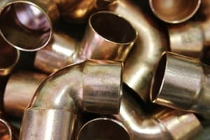Le cuivre sert aussi à fabriquer des tuyaux de plomberie