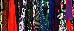 Les portants de vêtements inutilisés n'ont pas leur place dans les combles