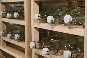 Les étagères sont aussi particulièrement utiles pour ranger les bouteilles