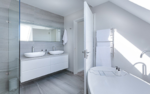 Une salle de bain dans les combles, c'est possible
